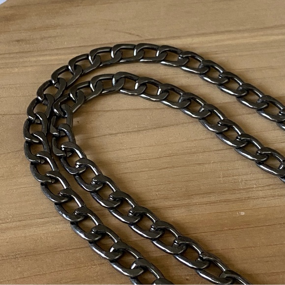 Shoulder Flat Chain Strap Replacement in Black - Picture 2 of 4